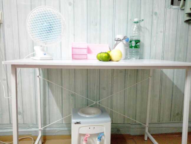 看看深圳塘朗房租2000的出租房,1000元简单改造,照样是温馨小家