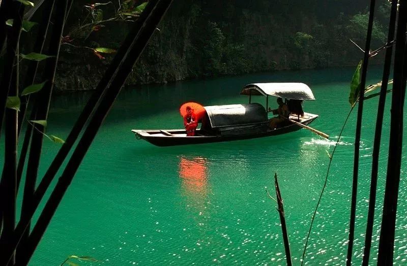 佛说渡人渡心渡自己下联是什么,佛说积德行善渡自己也是渡别人