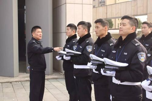 协警和辅警哪个更有前途,协警辅警和警察有哪些区别