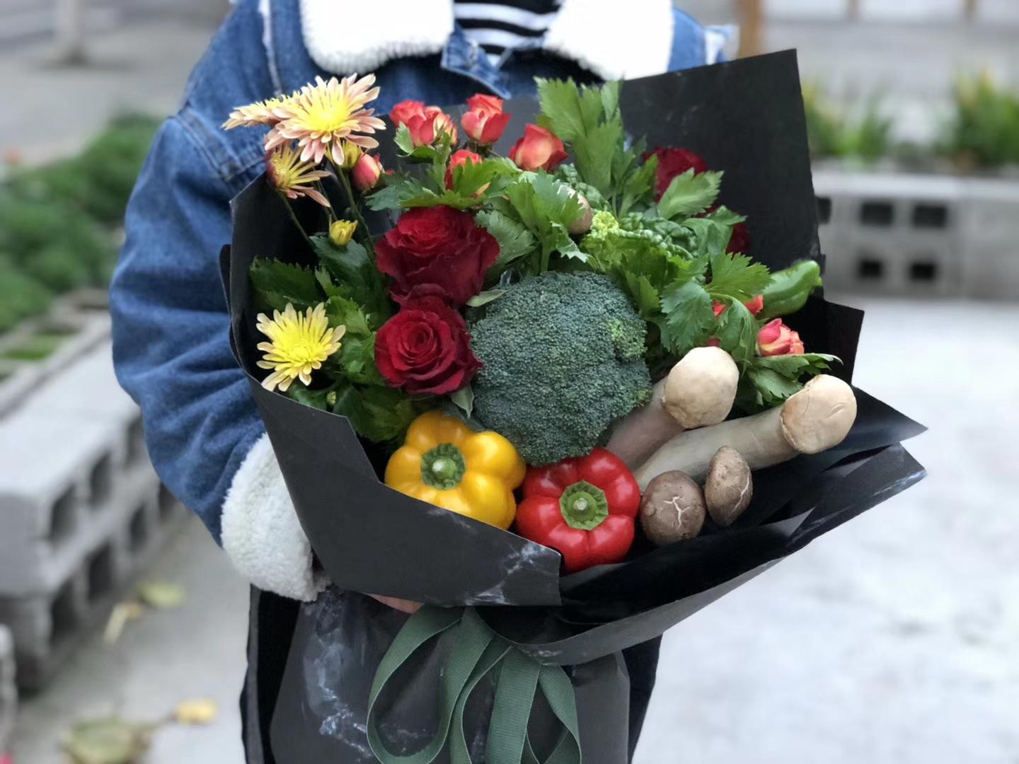 情侣之间愚人节整蛊女友,愚人节情侣整蛊聊天套路