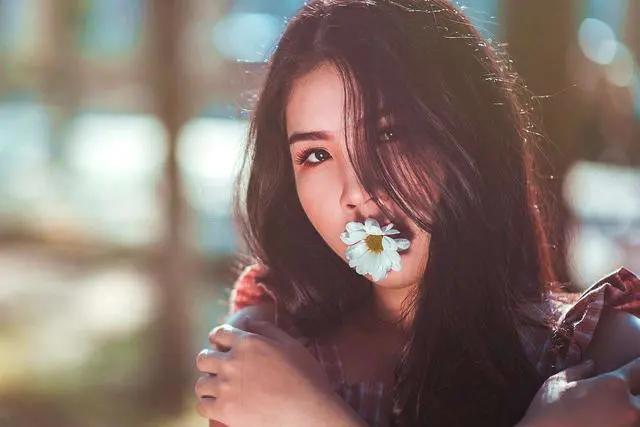 聊天不用句号,聊天不用句号收尾的人什么心理