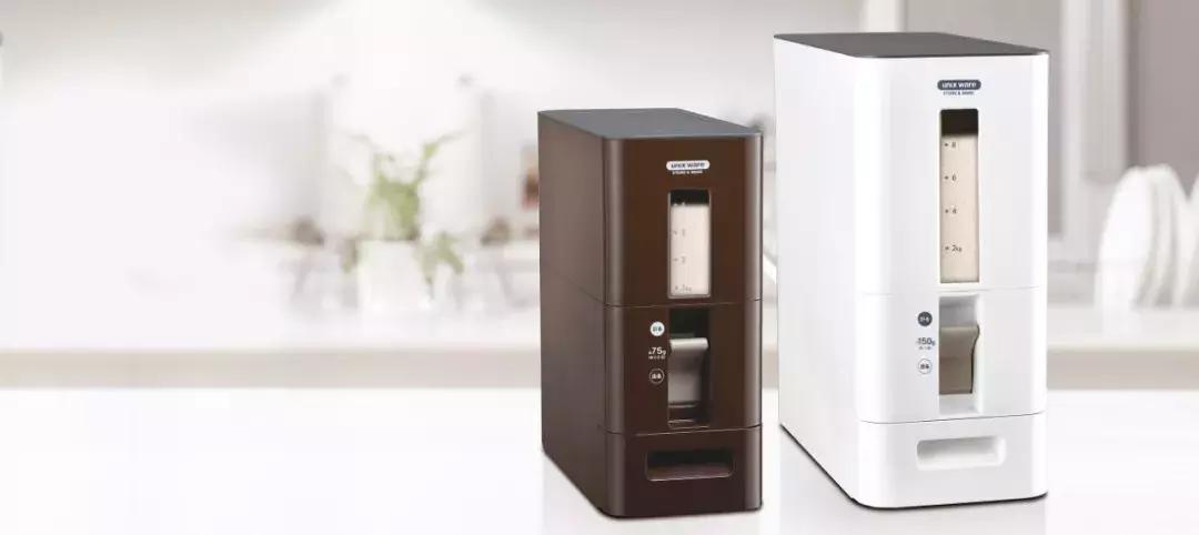 橱柜里放碗,放在橱柜里哪款米桶好用