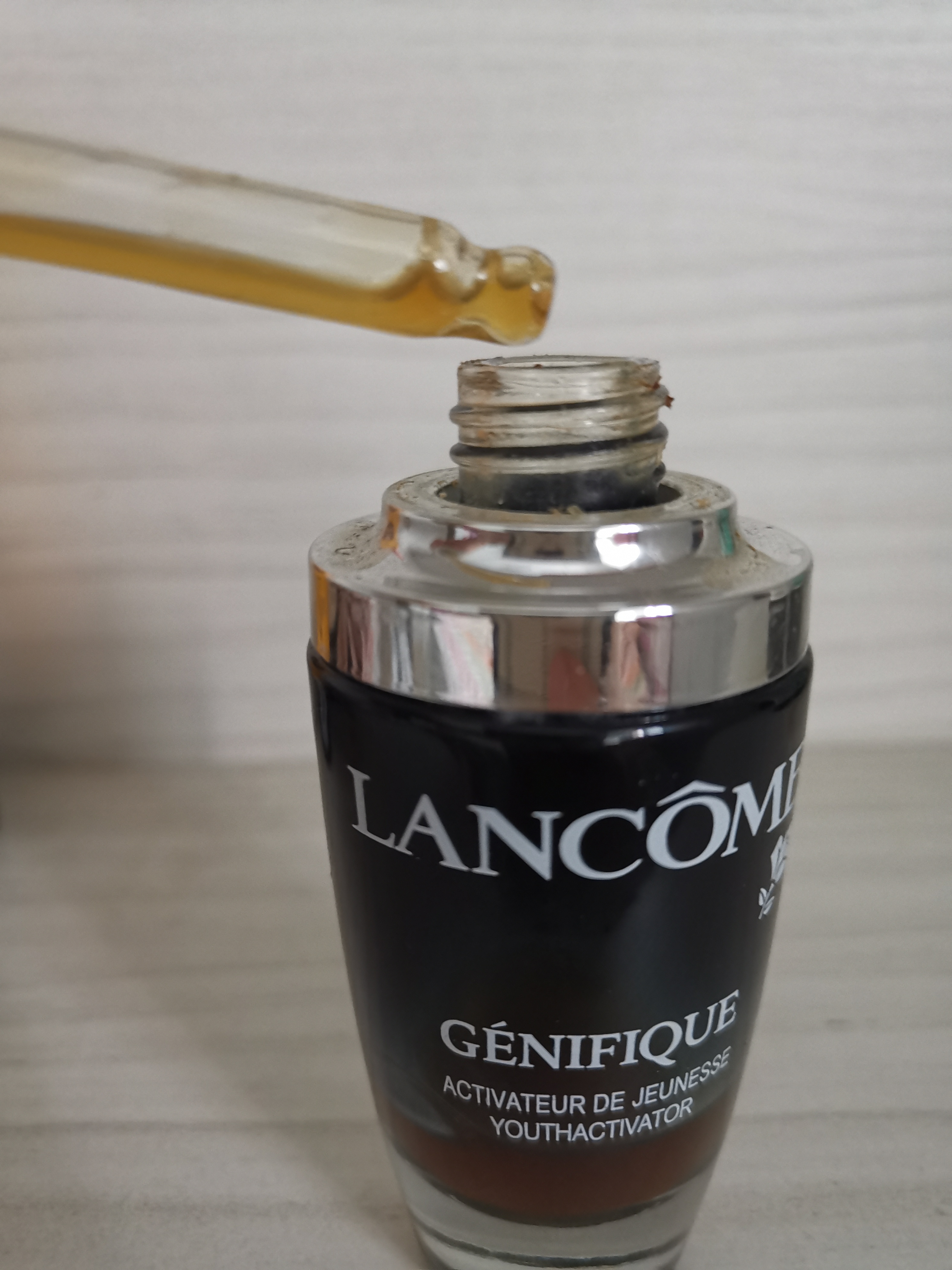 黑河化妆品代购都是真的吗 (代购的化妆品是真的还是假的)