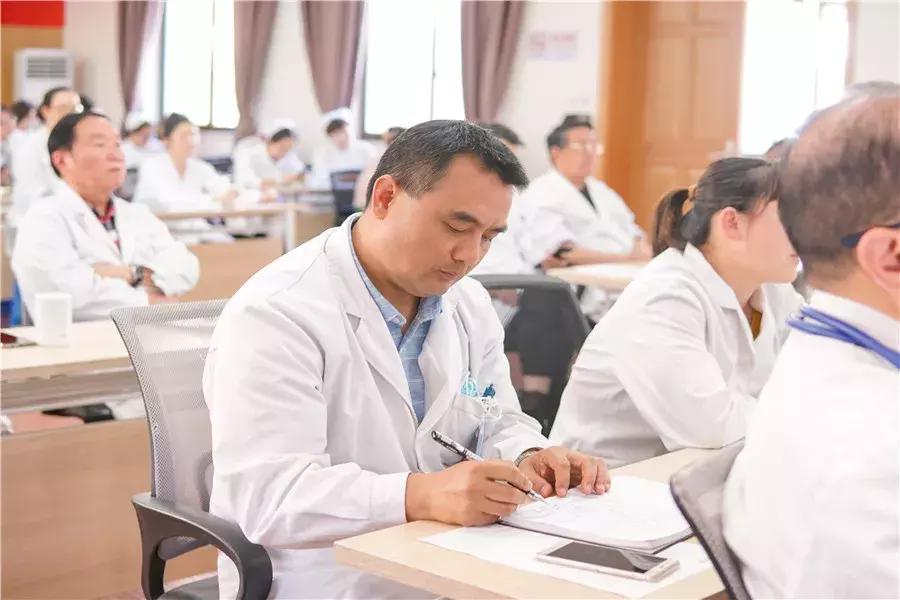 新闻快递|上海天佑医院动员部署扫黑除恶专项斗争工作