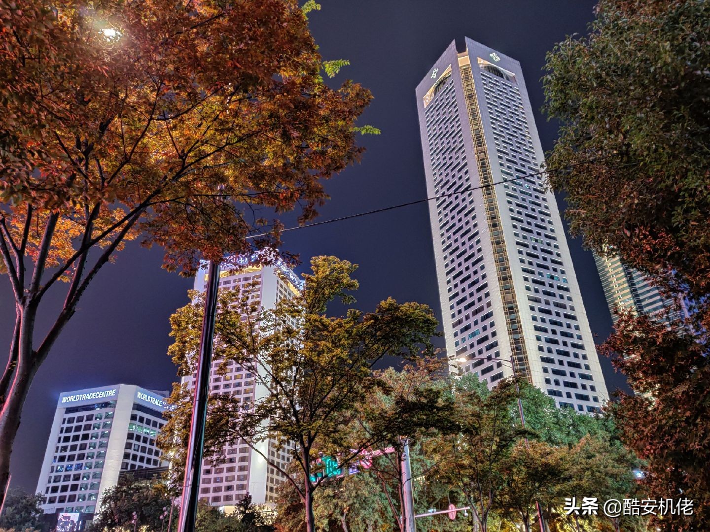 opporenoace4800万有啥优势,opporenoace真的值得入手吗