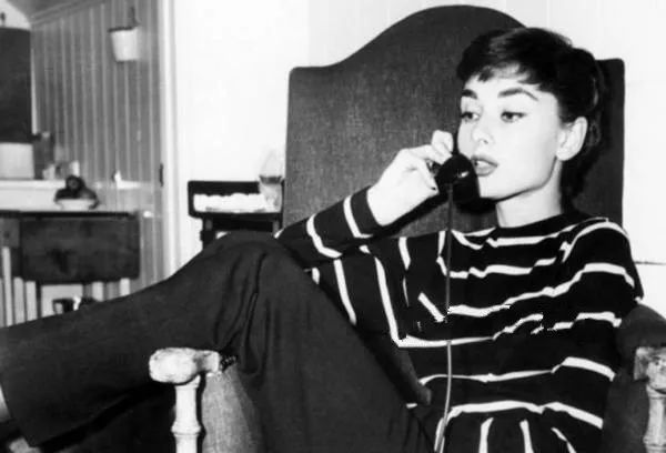 慵懒风穿搭美图来袭，收藏就按照这么穿，系列一