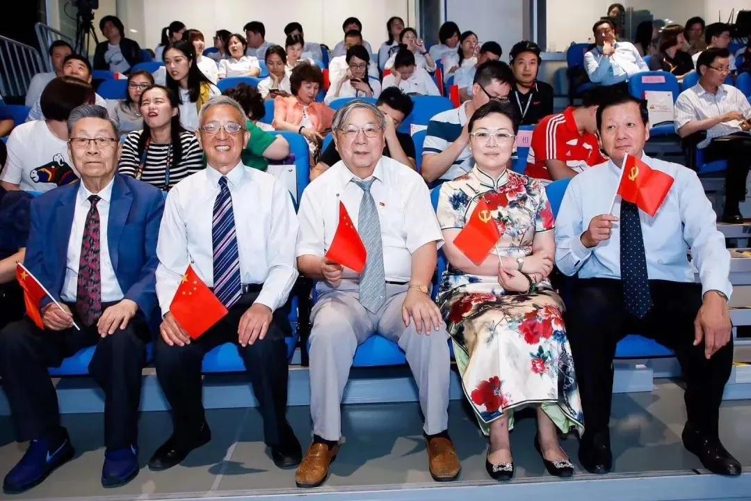 董飞翔歌手,董飞翔西安