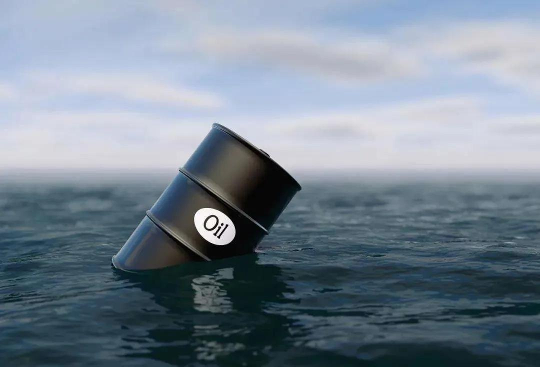 黑天鹅后灰犀牛:倒牛奶到负油价,完美风暴加剧经济滞胀