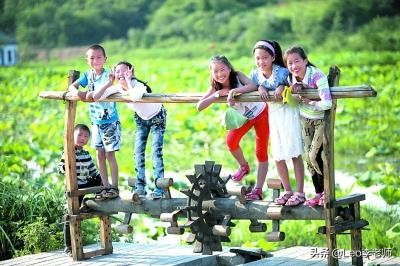 孩子的快乐其实很简单不是吗,幼儿园老师的快乐其实很简单