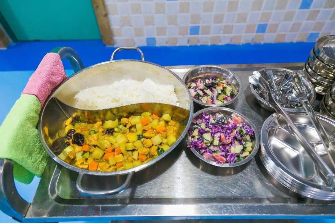 爱与美食不可辜负之繁忙蜜蜂幼儿园、超高的性价比、乐园式环境！