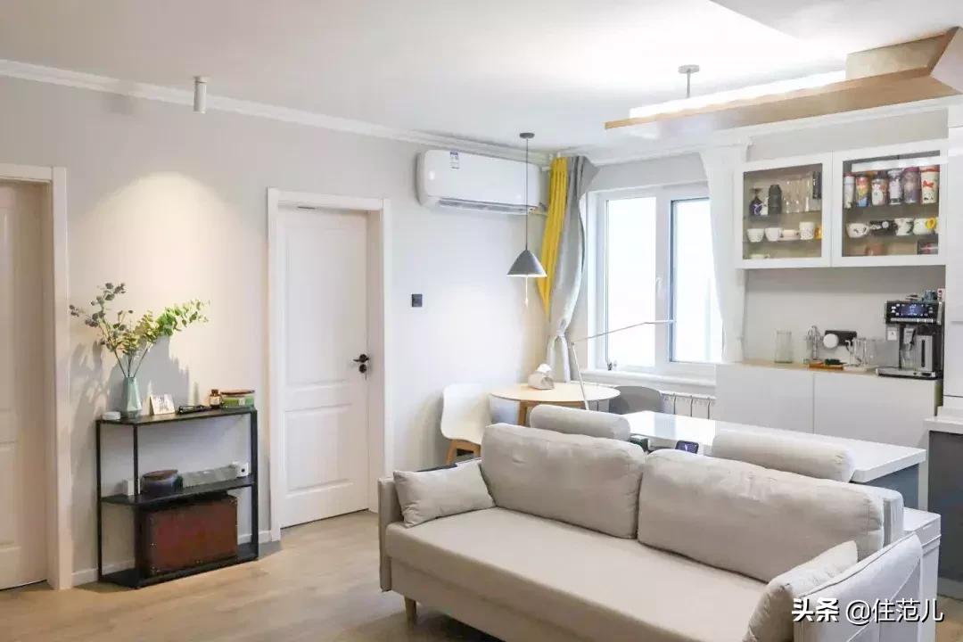 50㎡小户型,烘焙爱好、钢琴、书柜都放得下,住得比大户型还舒服