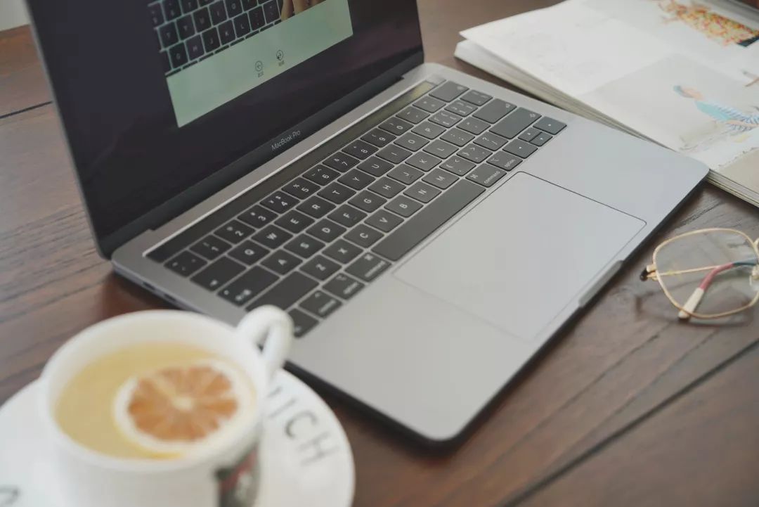 香奈儿洗面奶套装男士,香奈儿男士香水洗面奶