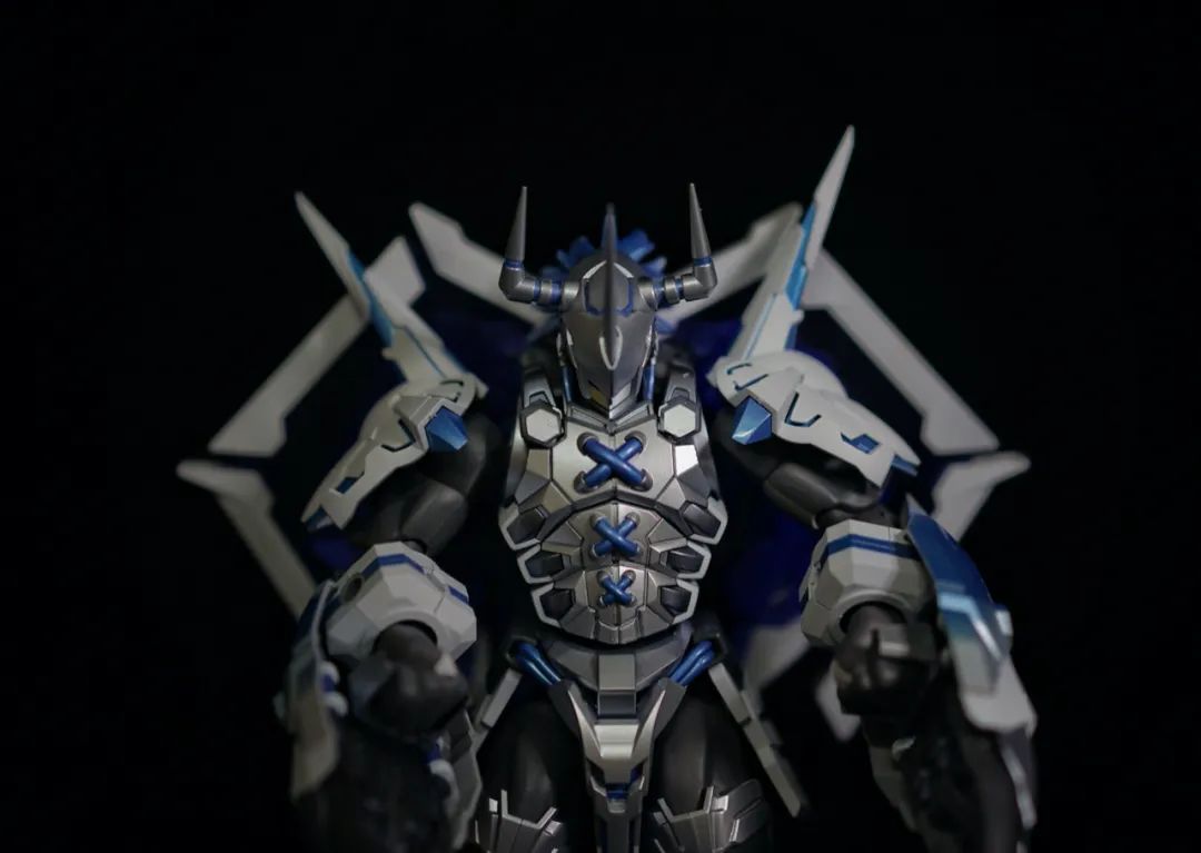 战斗暴龙兽慈悲形态是哪一集,高达模型秀