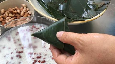 端午节快到了怎么教孩子包粽子,简单的端午节包粽子教程全过程