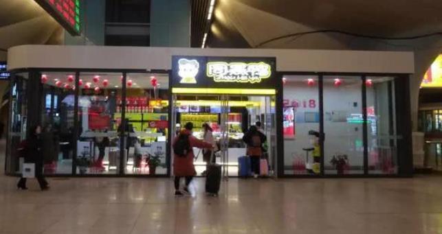 周黑鸭门店业绩下滑的原因是什么,周黑鸭被传利润低于2亿