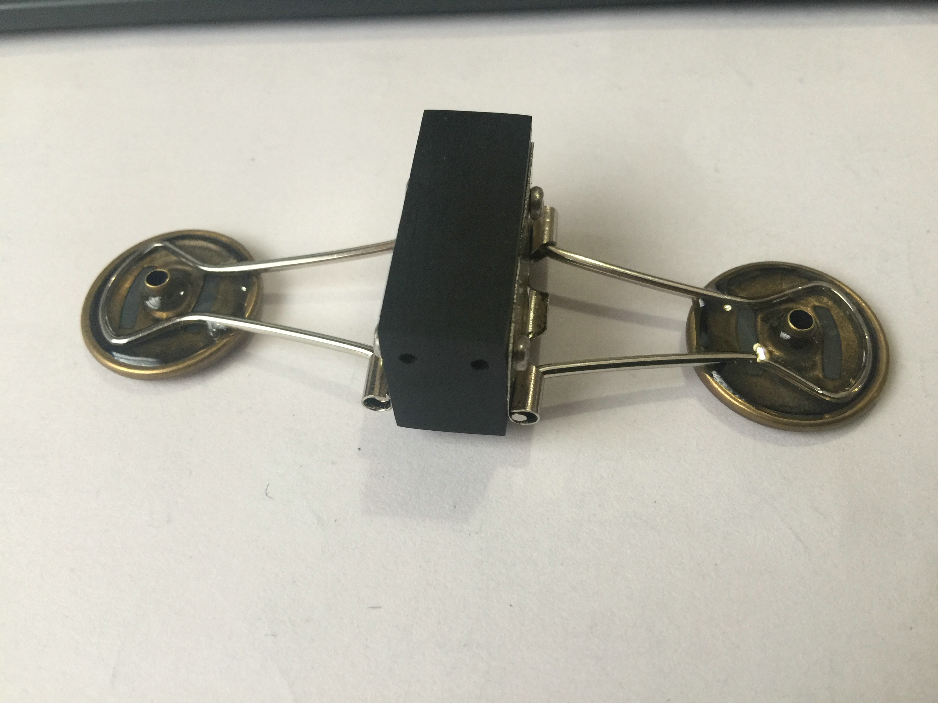 看这位爱好者DIY的夹子双桨自动键怎么样？