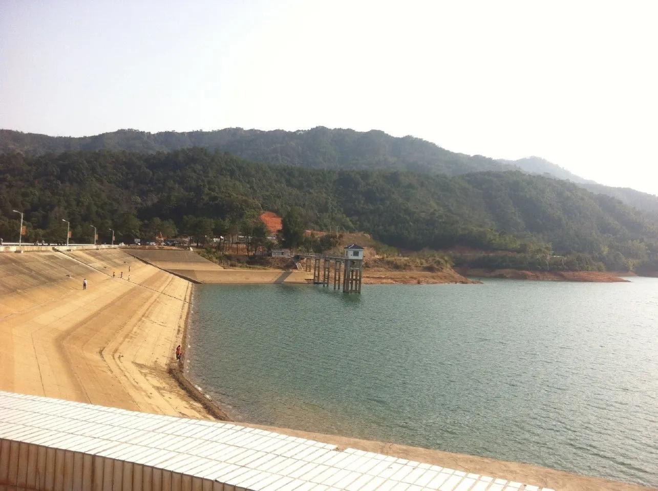 七寨湖公园别墅价格多少,七寨湖公园景点