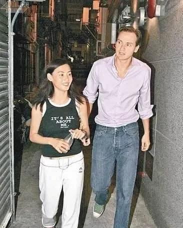 香港女星张柏芝情况,曾被媒体称作玉女掌门人的张柏芝