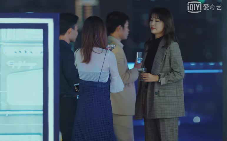 职场穿搭的三一原则,四种万能职场穿搭法则