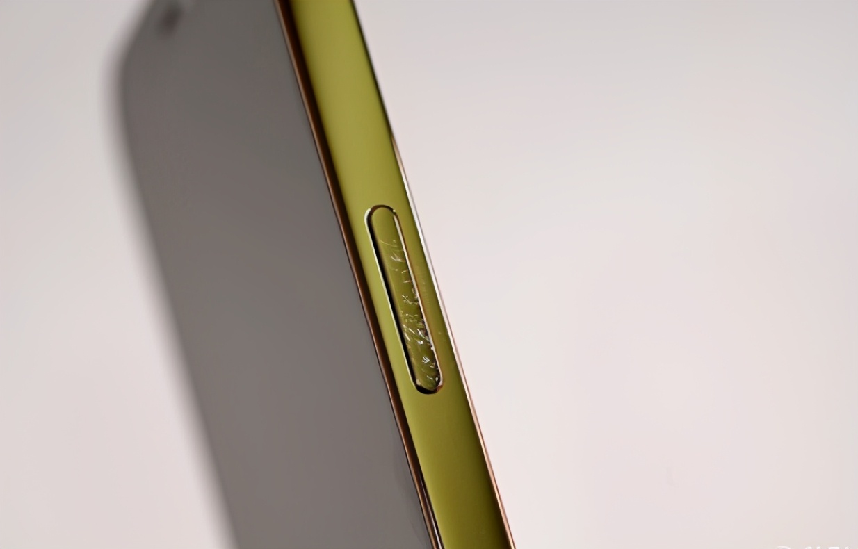 iphone12系列官方液态壳,iphone12瑕疵壳