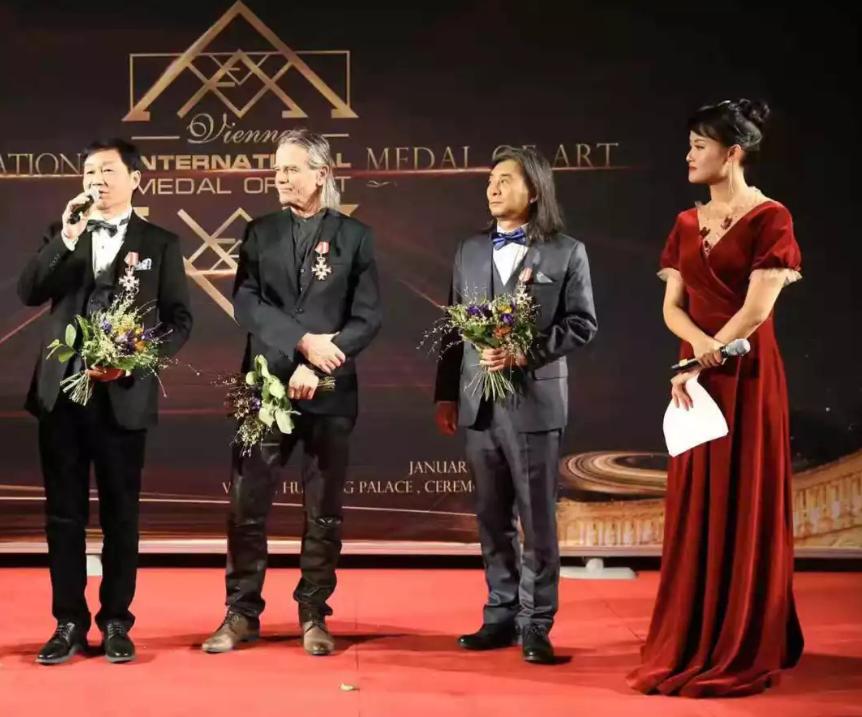 徐悲鸿创立什么的美术学院,徐悲鸿创办的艺术学院有哪些