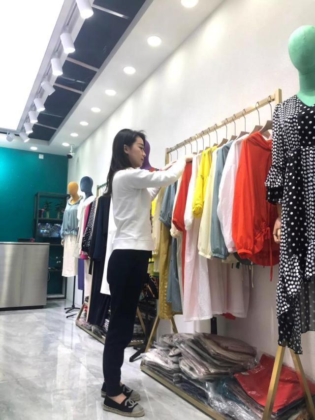 于桂亭和詹国海,于桂亭新民居