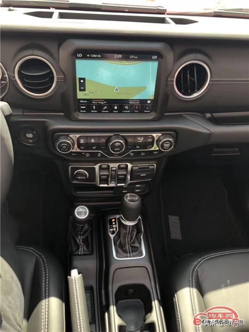 越野车硬派霸道,越野强悍的硬派越野车