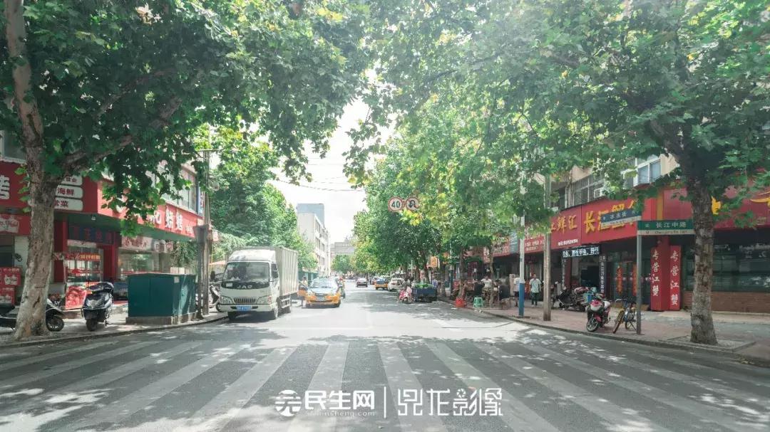 芜湖老城步行街,芜湖有一条冰街