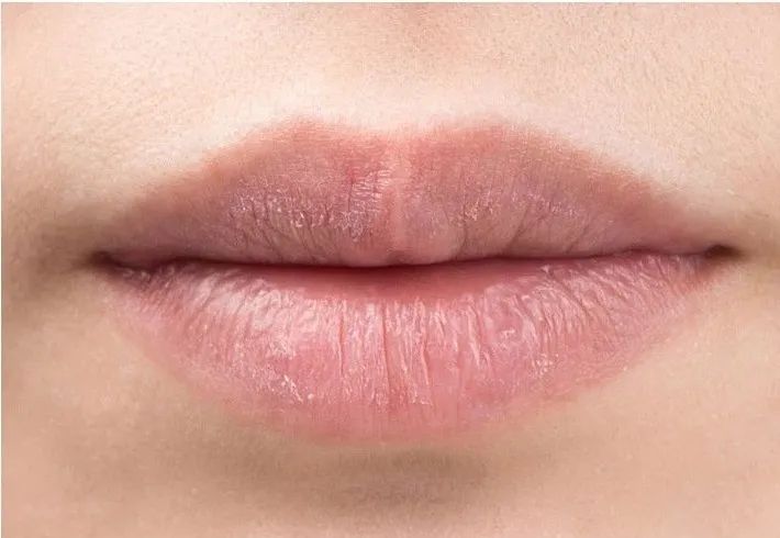 唇纹小熨斗韩国,凡士林小熨斗润唇膏