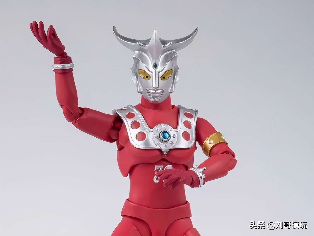 万代shf雷欧什么时候再版,万代shf雷欧奥特曼披风模型