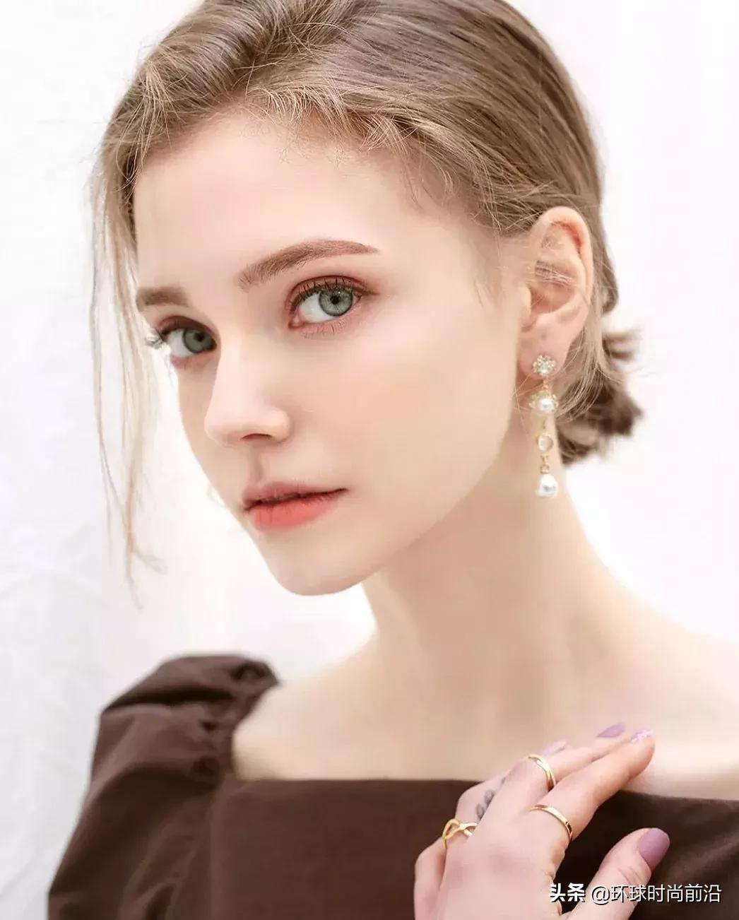 少女感炸裂的欧气Chloe，为什么能得到全世界的宠爱