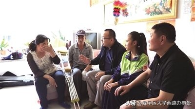 教育扶贫明信片,教育扶贫逐梦未来