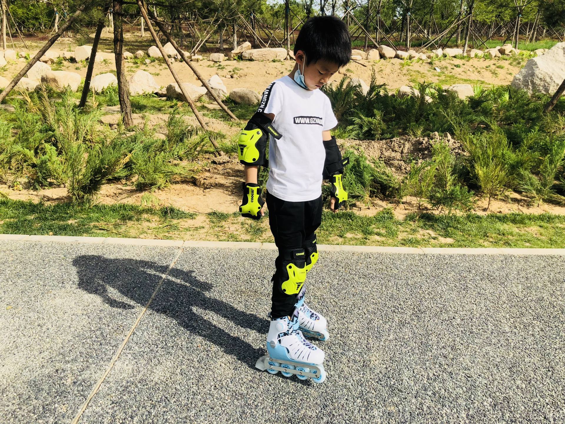 穿上脱不下来的溜冰鞋,穿了就不想脱的轮滑鞋