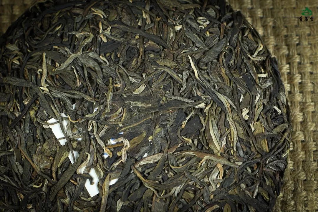 醇厚绵长，茶气强劲，价格却只有老班章四分之一的布朗卫东