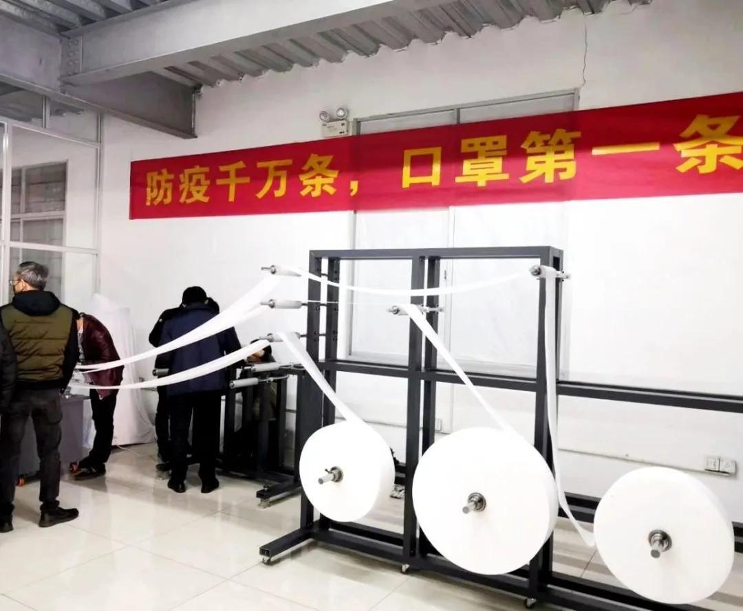 新型全自动口罩机问世,口罩机设备新款