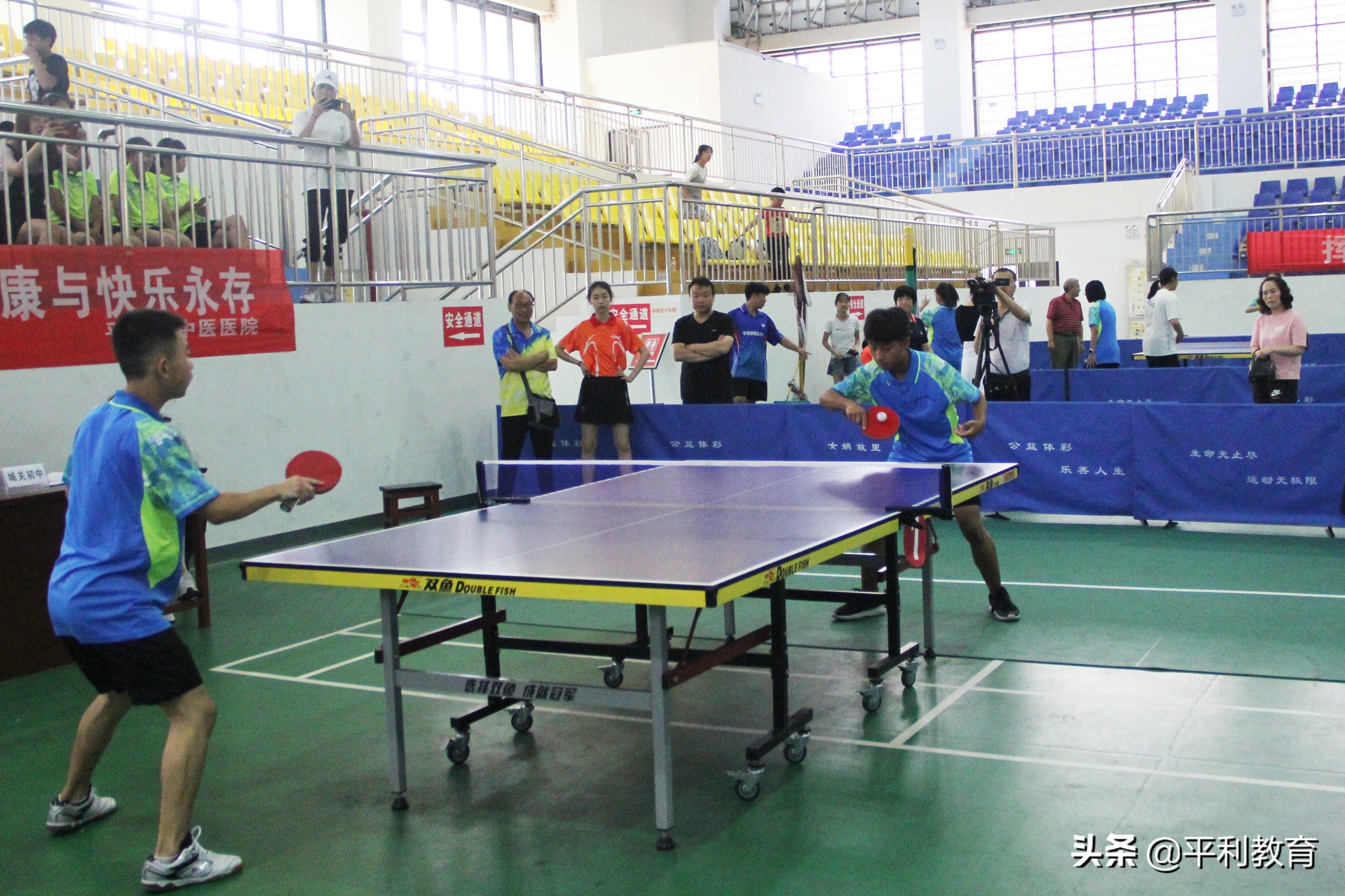 平利县冠军,平利县第七届中小学生运动会