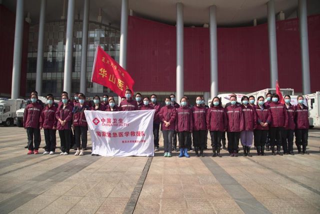 张文宏谈冬天反复生病原因,华山医院感染科张文宏近况