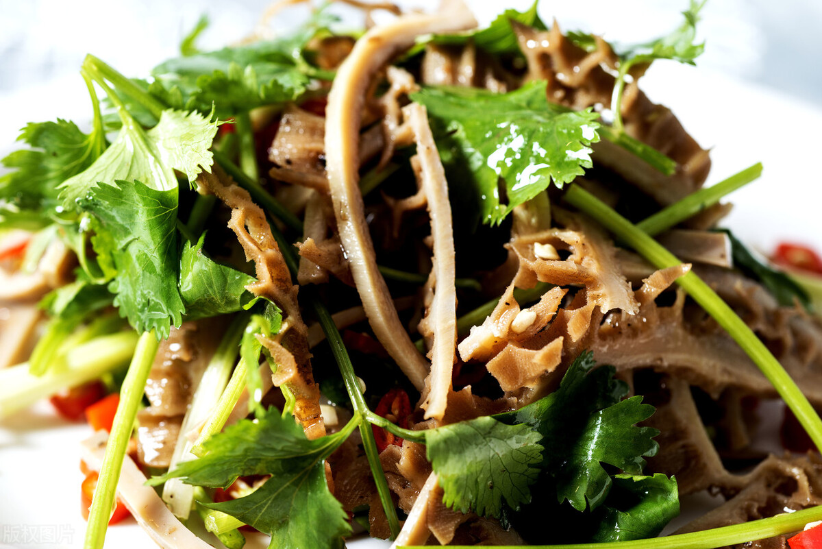 凉拌菜适合夏天吃汤适合冬天吃,天气热了教你6道凉拌菜做法