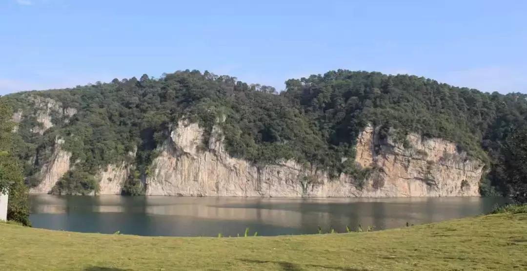 百里柳江“龙凤胎”，这块地为什么这么贵？玄机在这里