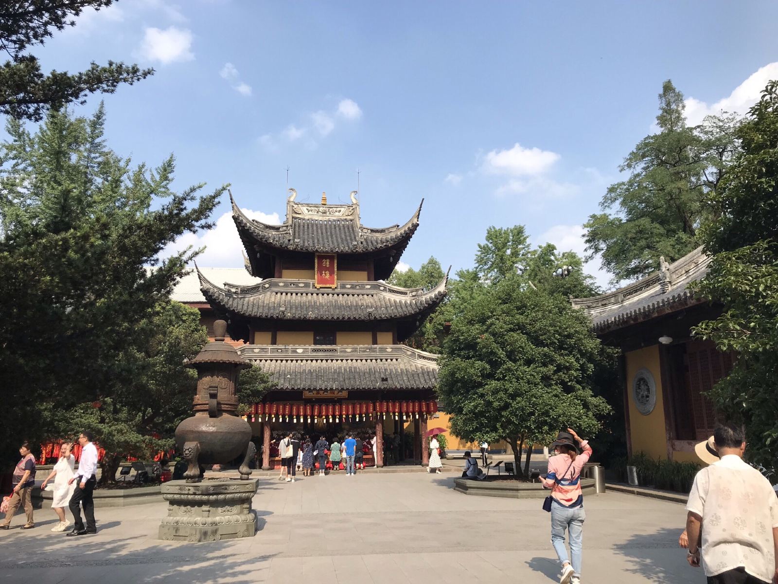 上海寺庙简介20座,据说前十座祈福灵验,附上海168座寺庙名录