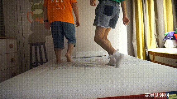 益卡思和舒达儿童床垫哪个好,益卡思儿童床垫