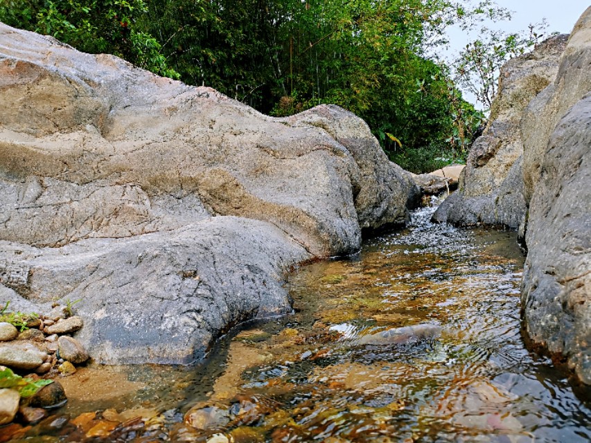 增城正果兰溪村免费玩水的地方,增城兰溪小瀑布玩水
