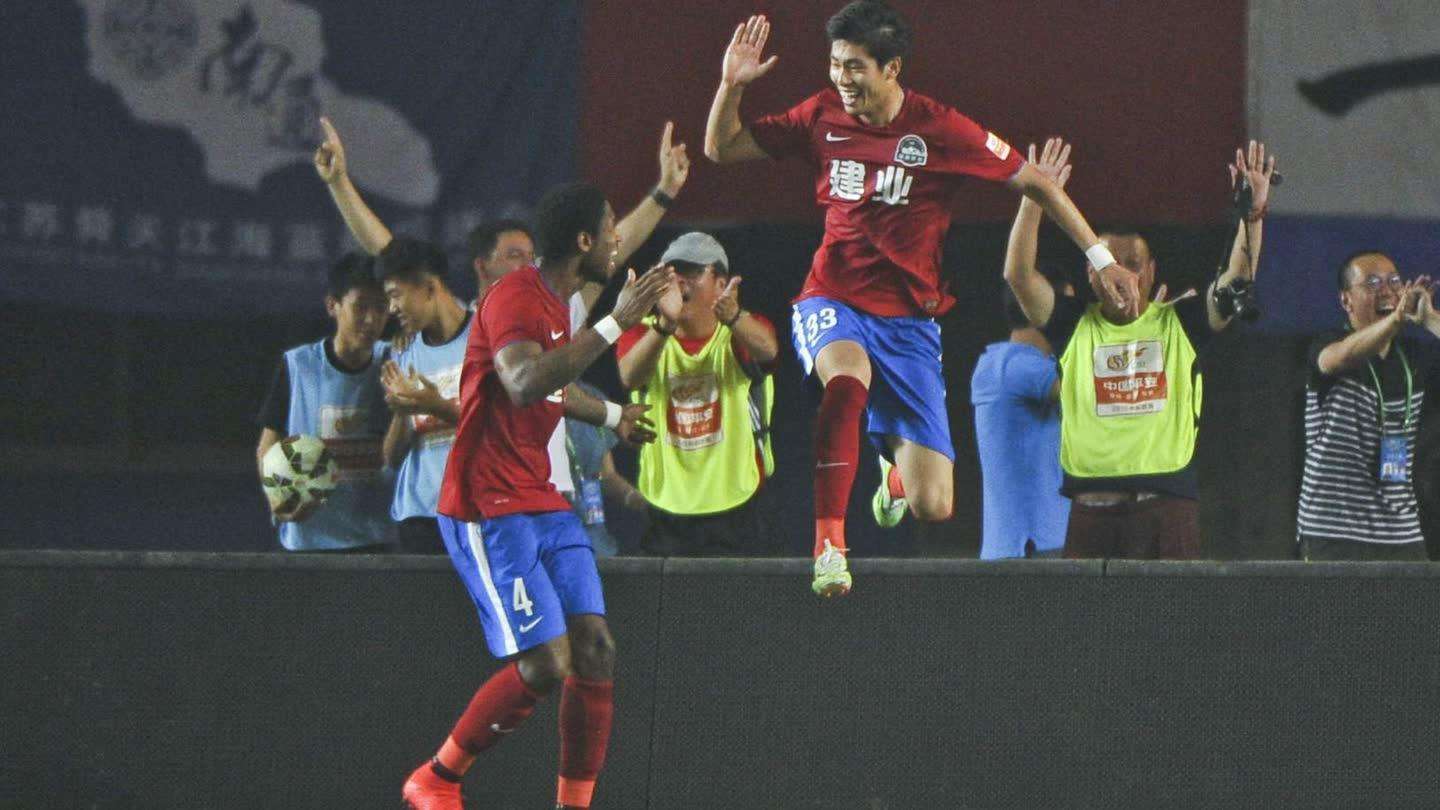 心痛呀！建业老队长为了工作四处求职，快回来吧！建业需要你