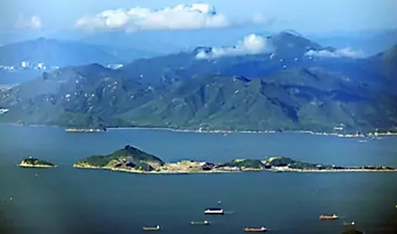 南海康泰滩,康泰礁