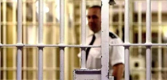 死刑犯最后一晚做什么,死刑犯临死前24小时到底做什么