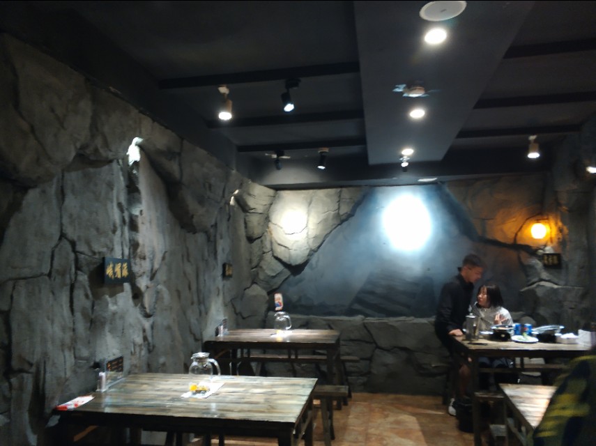 乌鲁木齐这家武侠风格主题餐厅，有种穿越到江湖客栈里的感觉！