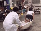 沙雕搞笑段子笑到肚子疼,小品搞笑段子大全笑到肚子疼