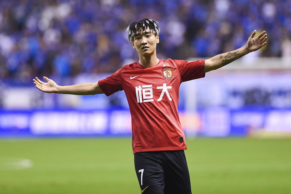 巅峰恒大韦世豪,韦世豪停球世界级