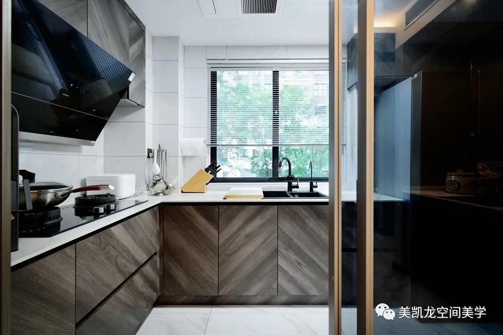 禅意阳台效果图小户型装修,阳台客卧一体小户型装修