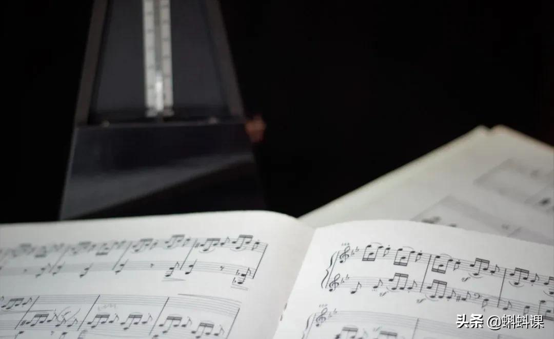 弹钢琴没有乐感怎么办,弹钢琴没有节奏感